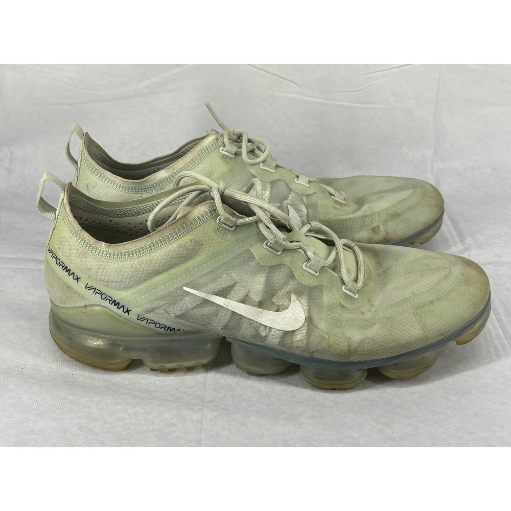 Nike Air VaporMax 2019 Running Sneakers Mens Barely Gray AR6631-005 Size 12